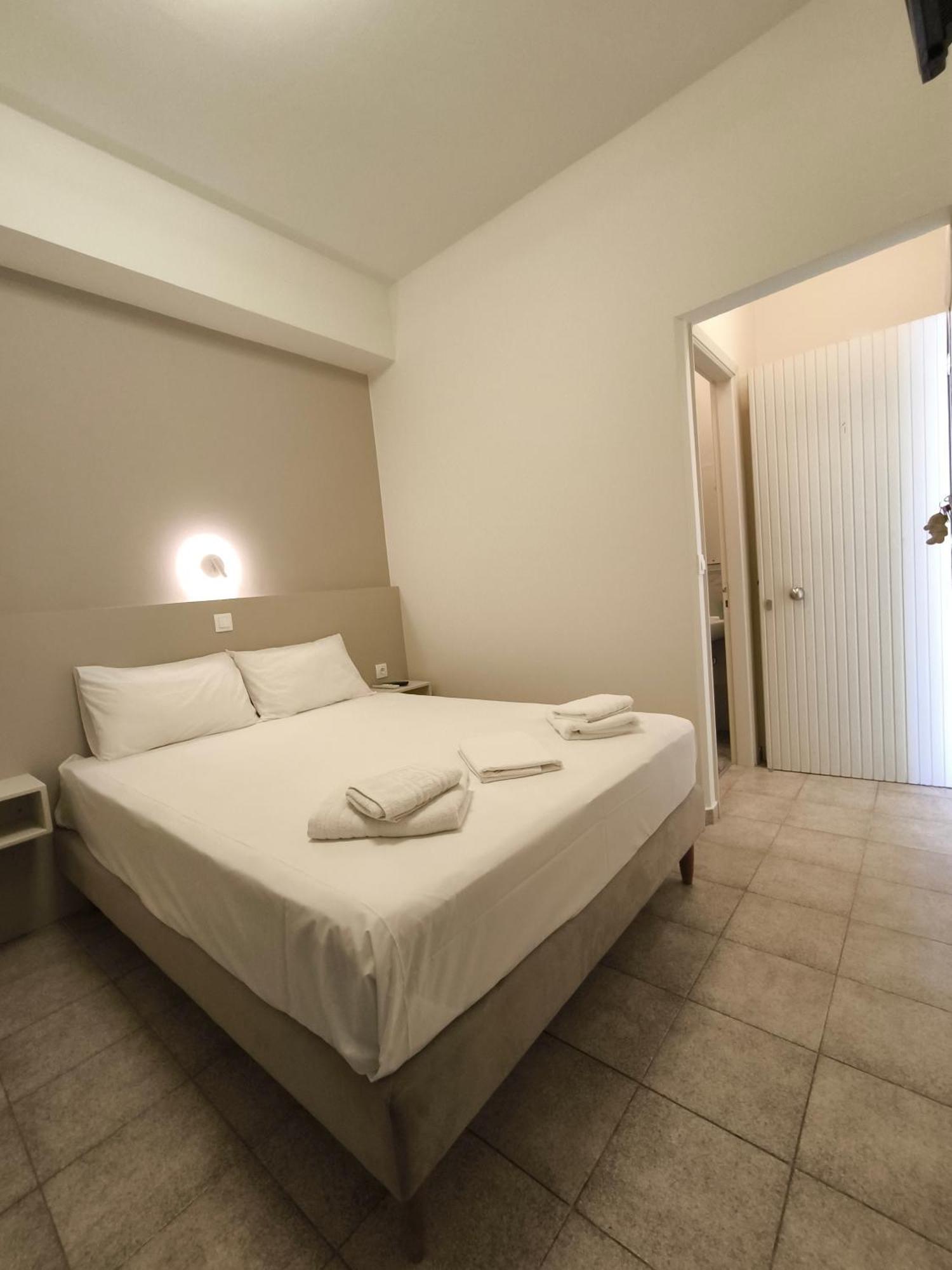 Maro'S Apartments أرغوستولي الغرفة الصورة